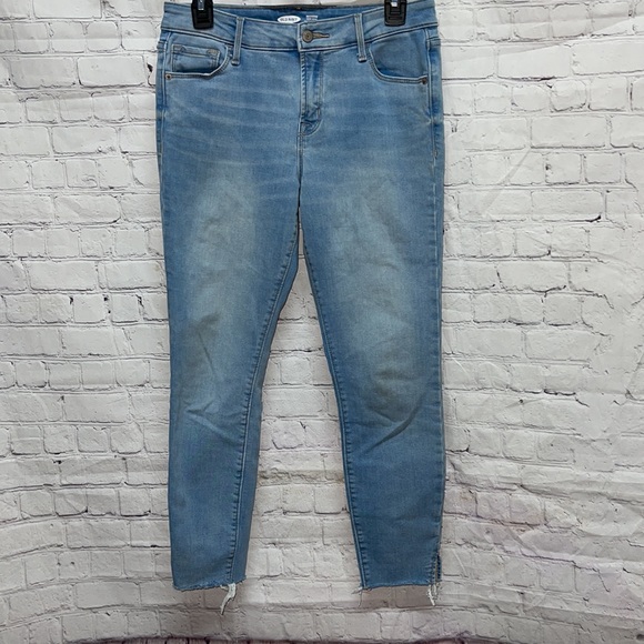 Old Navy Rockstar Super Skinny Size 6 - Picture 2 of 10